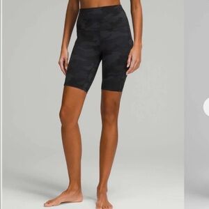 Lululemon Align High-Rise Short with Pockets 8" Heritage 365 Camo Deep Coal Mult
